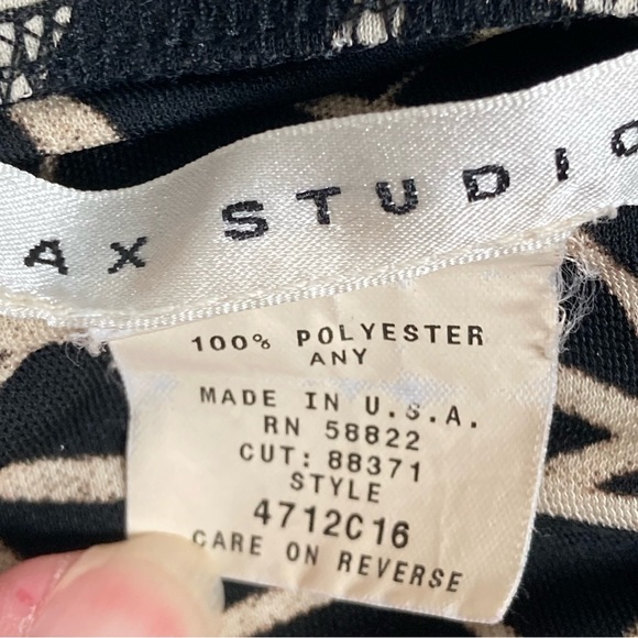 Max Studio Womens Black & White Strapless Top Size XS Side Ruching Y2K - Picture 13 of 15